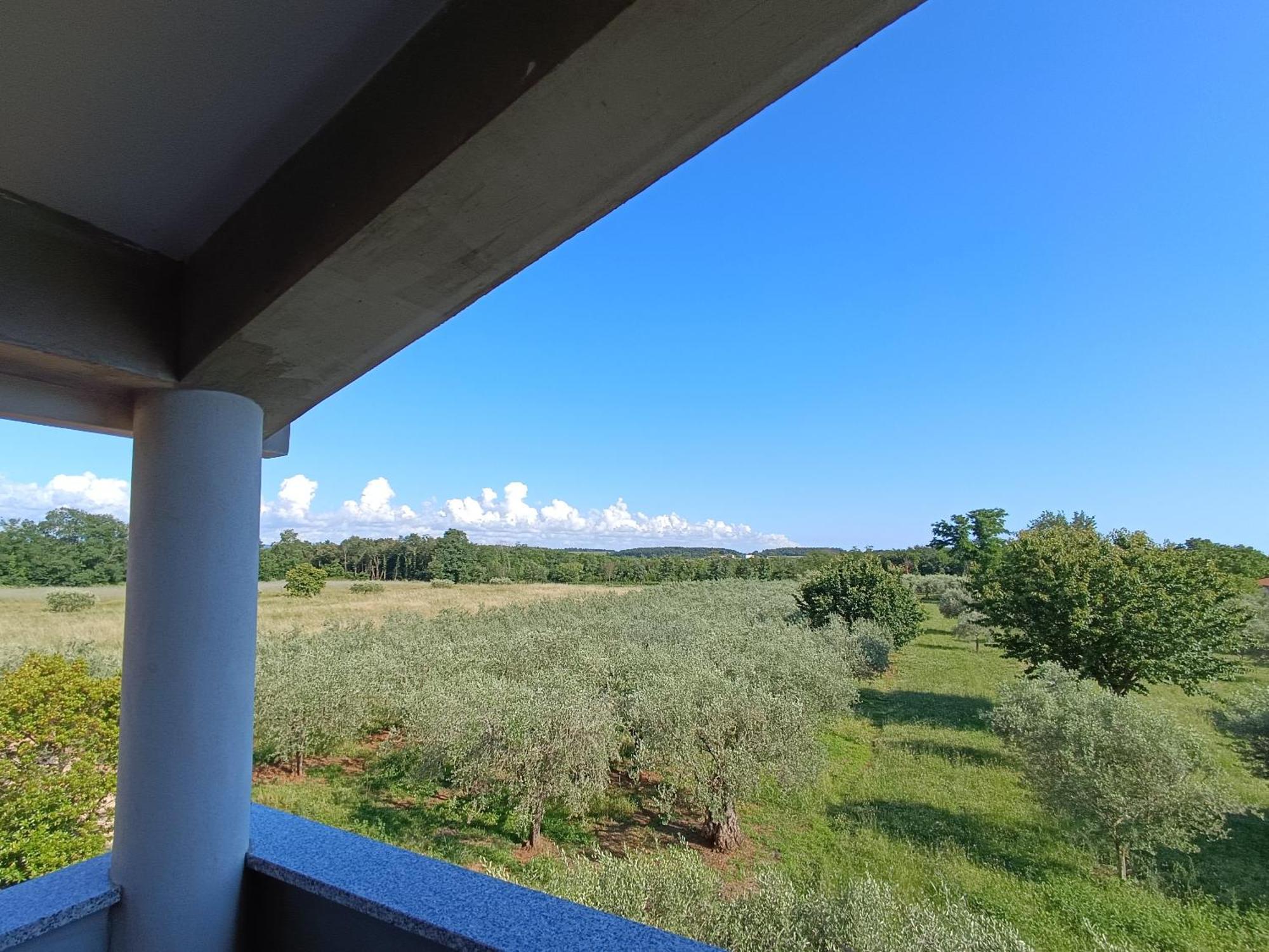 Apartman Ika Umago Esterno foto
